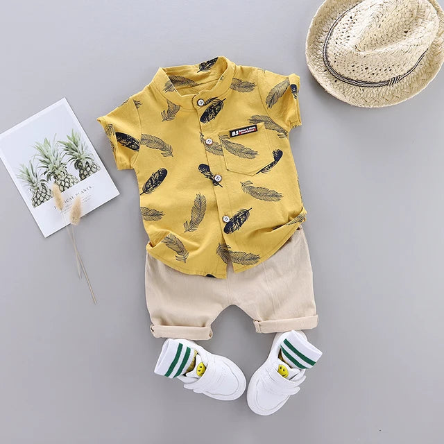 2-piece set for a boy different colors