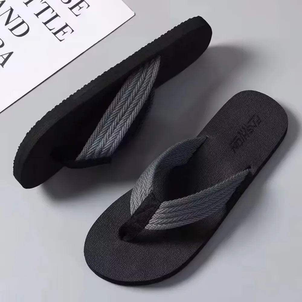 Men's flip-flops in various colors