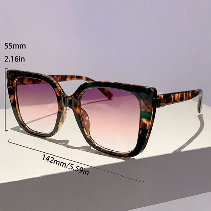 Stylish women's sunglasses different colors