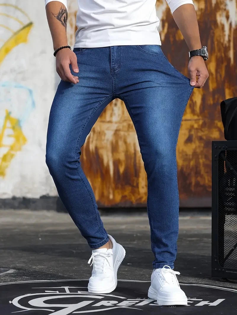 Men's jeans in various colors