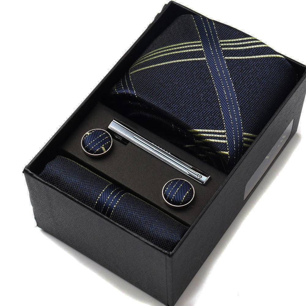 Men's tie cufflinks and boutonniere set different variants