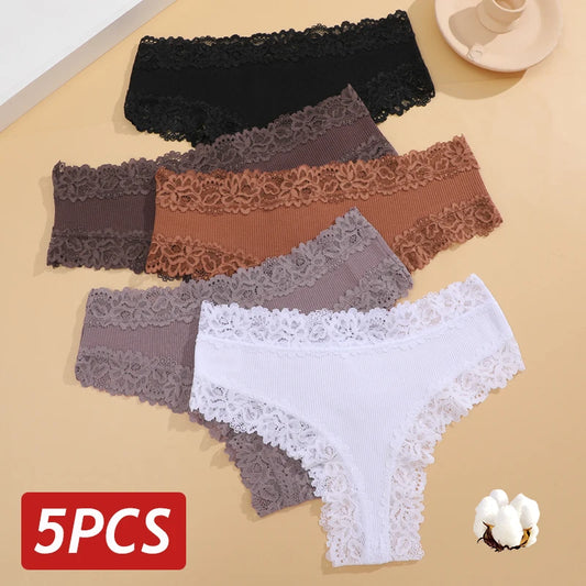 Women's panties with lace various variants