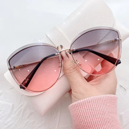 Women's frameless sunglasses different colors